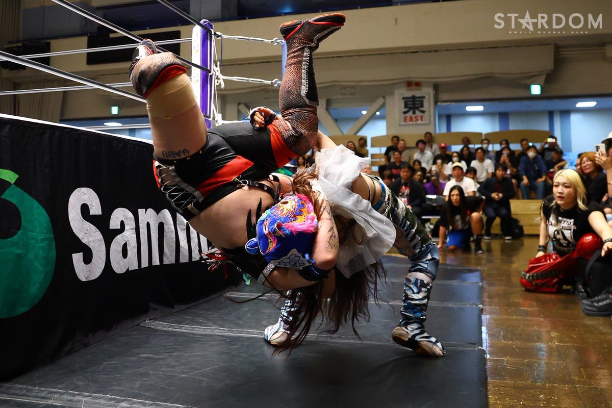 StarLight_Kid11's tweet photo. すずとの前哨戦を重ねていく度にエマとアキラのバッチバチが止まらない🔥

私もすずにやられたままじゃ終われないし、後1回後楽園があるなら前哨戦をやりたい‼️

だからタッグリーグが始まる前に
なつぽいとの「チーム両思い」を27日にやる🐯👌🏻✨

提案に乗ってくれるなら面白そうなパートナー連れてきてよ、すず。
刺激的で面白い変わった前哨戦で締めくくろうじゃん。

#SLK
#NEOGENESIS
#STARDOM