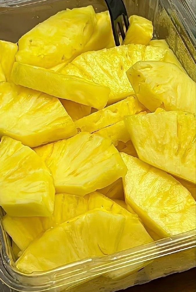 hopefulhob's tweet photo. kalian tim pepaya atau tim nanas?? 🤔🤔 https://t.co/YBuKuxG8Yf