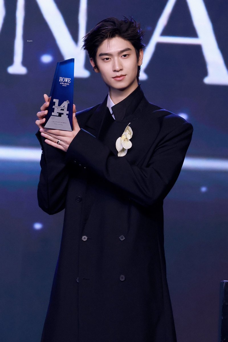 Bespoke_tk's tweet photo. Howe Popular Icon Award

THOMASKONG AT HOWE26 
#HOWEAWARDS2026xDMD https://t.co/o2YLcu26xx
