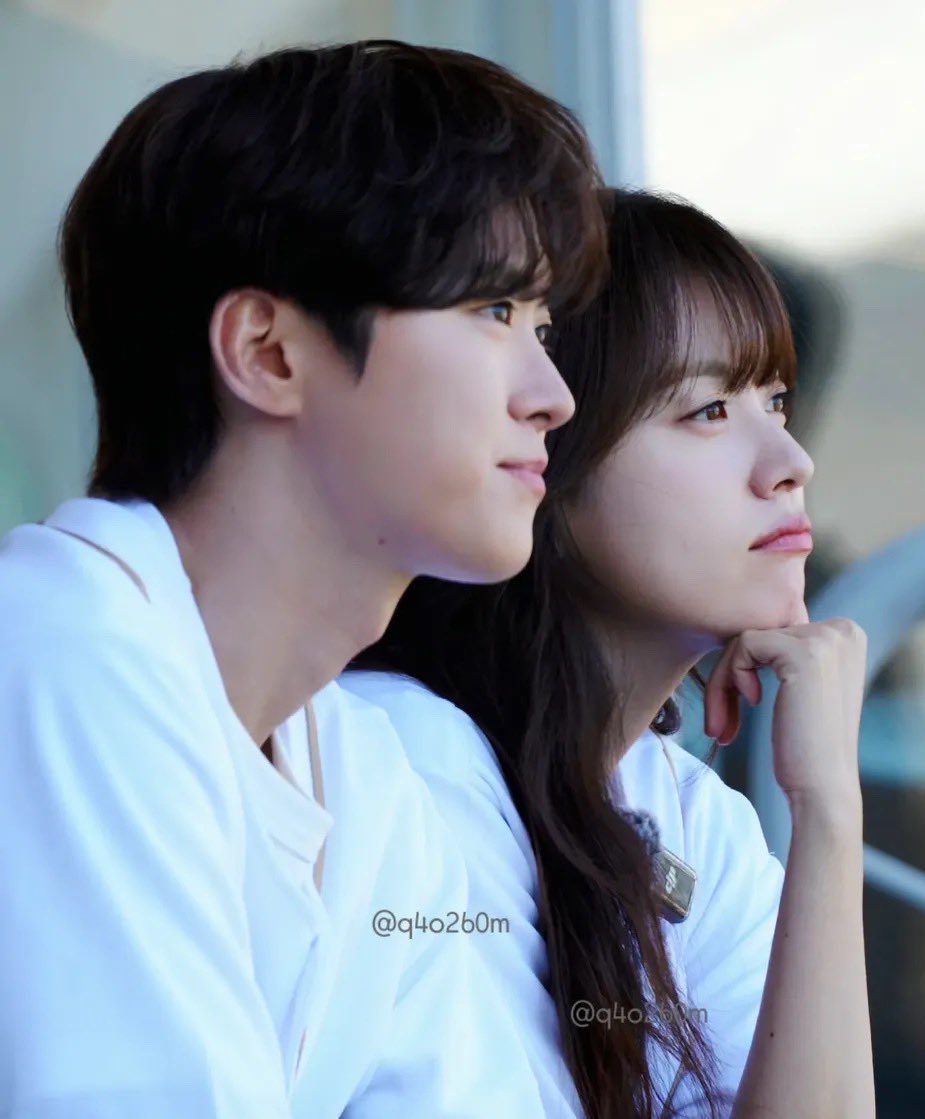 hyovrse's tweet photo. that one pretty couple https://t.co/smjXHDMhWy