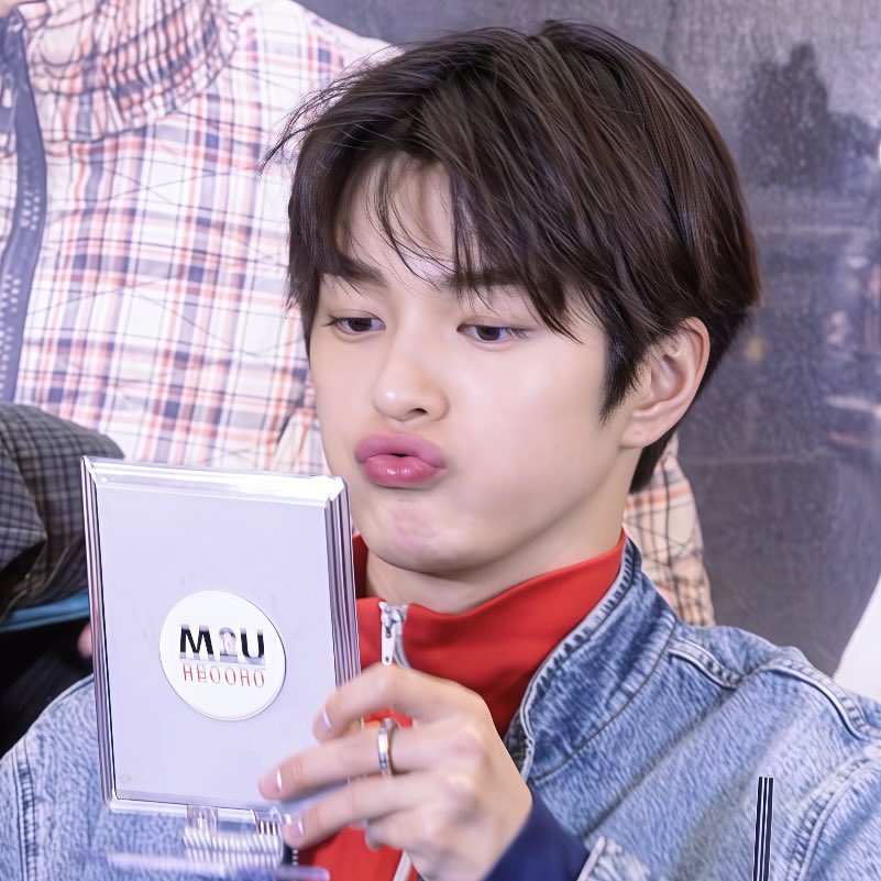 keoncats's tweet photo. nama dudut, hobi manyun https://t.co/mPmQp56Emg