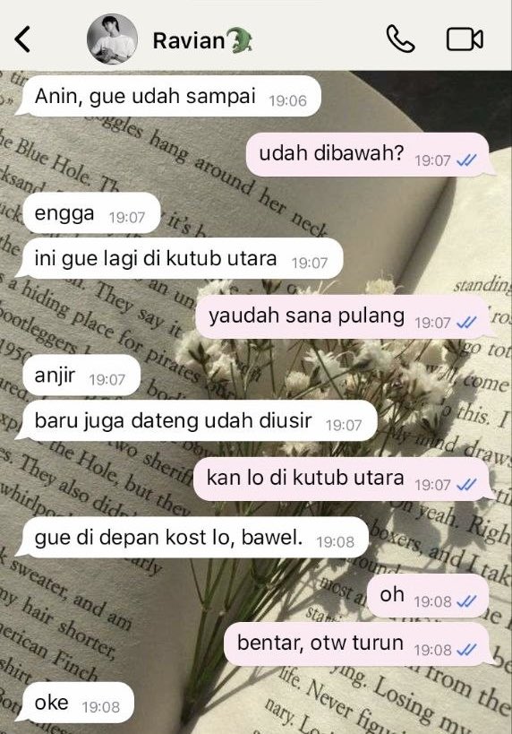 Owdylla's tweet photo. serba serbi ajakan ngedate

#wanseong au https://t.co/6PWeXjGiOh