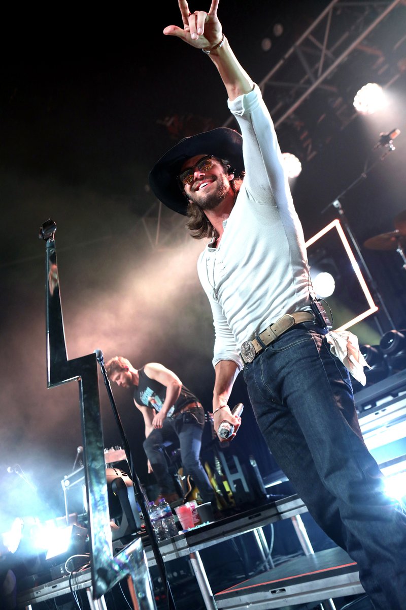 O2AcademyBris's tweet photo. Country, rock and plenty of passion with @WarrenZeiders at #O2AcademyBristol ⭐

📸 Martin Thompson

O2 Academy Bristol - 15.10.26 https://t.co/SiF3Uuvv1I