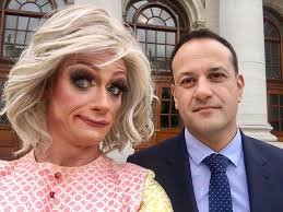 PeterLowe1980's tweet photo. @IrishTimes Leo was a failure as t-shok, now he's just a pain in the hole https://t.co/ItNI1dahqe