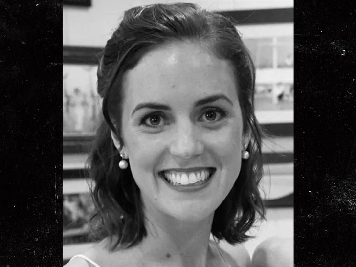 TMZ's tweet photo. 🕊️ Robert F. Kennedy's granddaughter Kyle Kennedy has died at 42.

What we know: https://t.co/QOVdthArcA https://t.co/8klrtWfMHV
