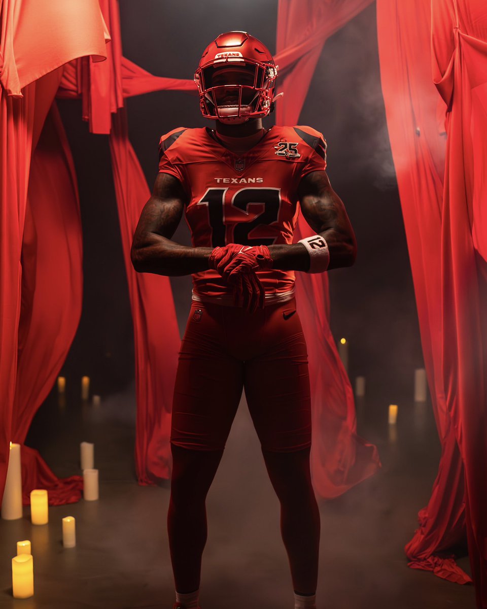 HoustonTexans's tweet photo. Time to paint the city red 🤫 https://t.co/Gvrr4iqAvk
