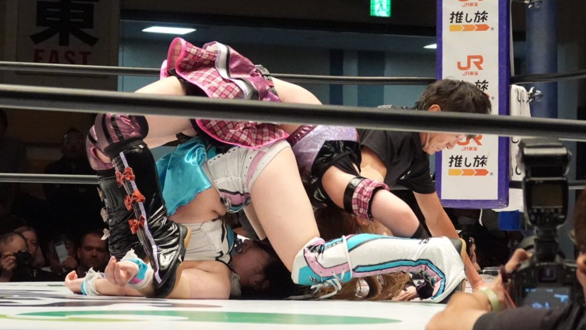 akkunckd's tweet photo. 2026.10.20 後楽園ホール
さくらら🌸🦄 🆚 めに☆まに🕶️🍺
メインイベントは大歓声で盛り上がっておりました。
#STARDOM
#さくらら
#めにまに https://t.co/aJR5FdEWct