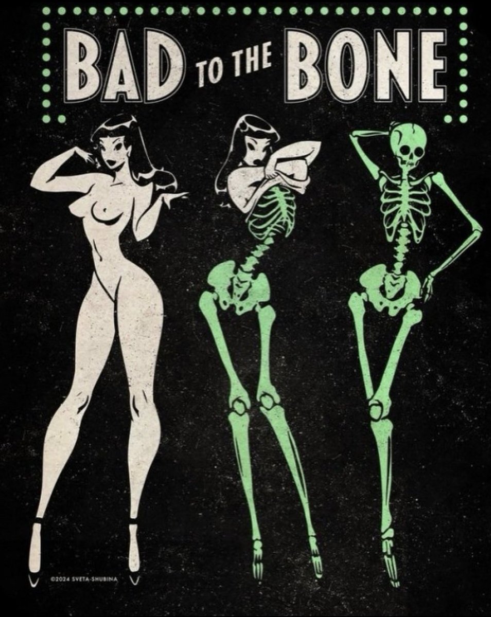 Robogiggles's tweet photo. #Halloween #TittieTuesday #BadToTheBone 💚 https://t.co/H7PTOdNiSF