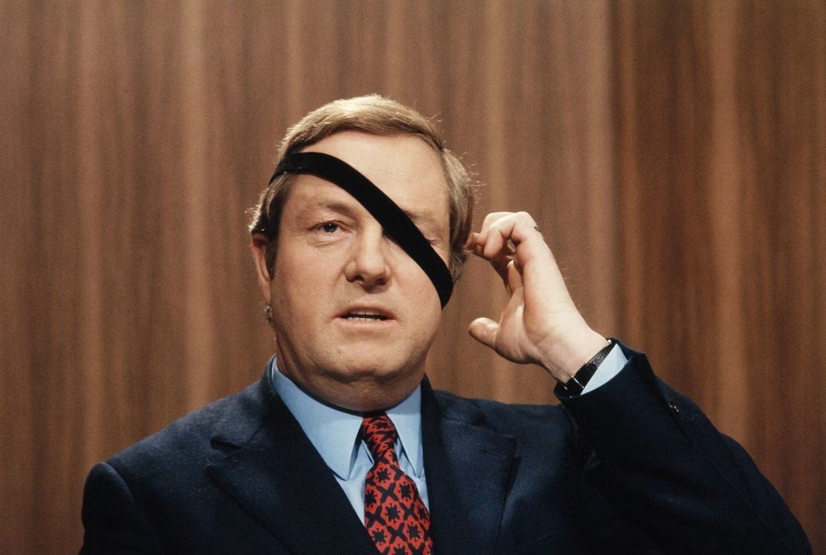 Nacionalista43's tweet photo. "La sociedad multicultural de Francia terminará inevitablemente en un colapso, seguido de una guerra racial".

- Jean-Marie Le Pen en 1996
(hace 30 años) https://t.co/O9PiK3w535