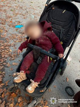 LePapillonBlu2's tweet photo. Donald Trump: “Russia, frankly, has been fine on Ukraine.” “They haven’t been doing much.”

Here’s little Angelina in her stroller after Russia attacked Ukraine. https://t.co/Zjn3Vnma1H