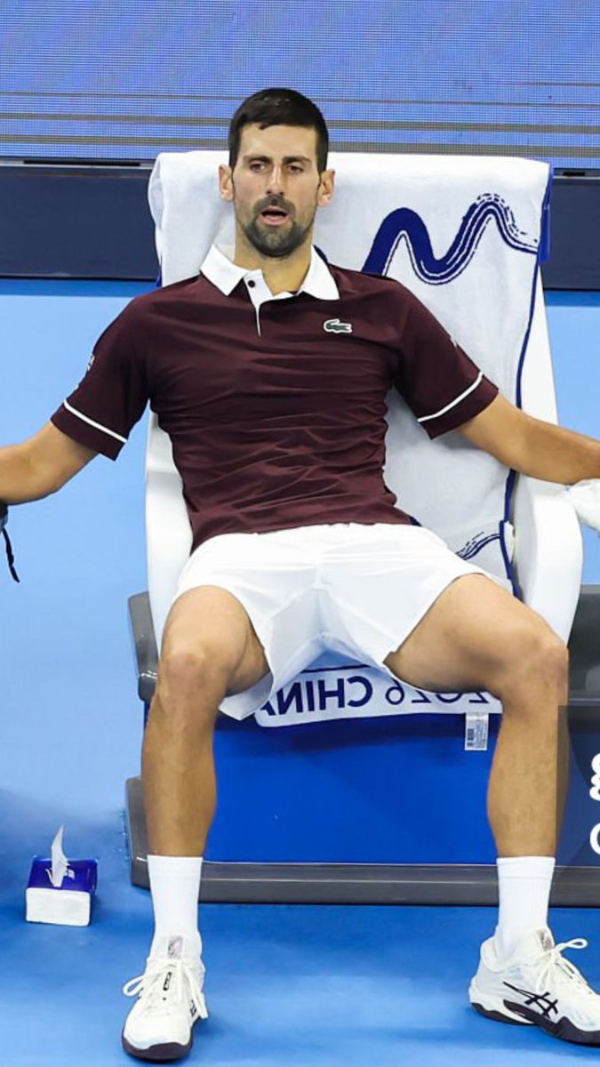 fancrushdjoko's tweet photo. Novak es taaaan hot 🔥🔥
#novakdjokovic #djokovic #mycrush #nolefam https://t.co/wrT7EkrRcA