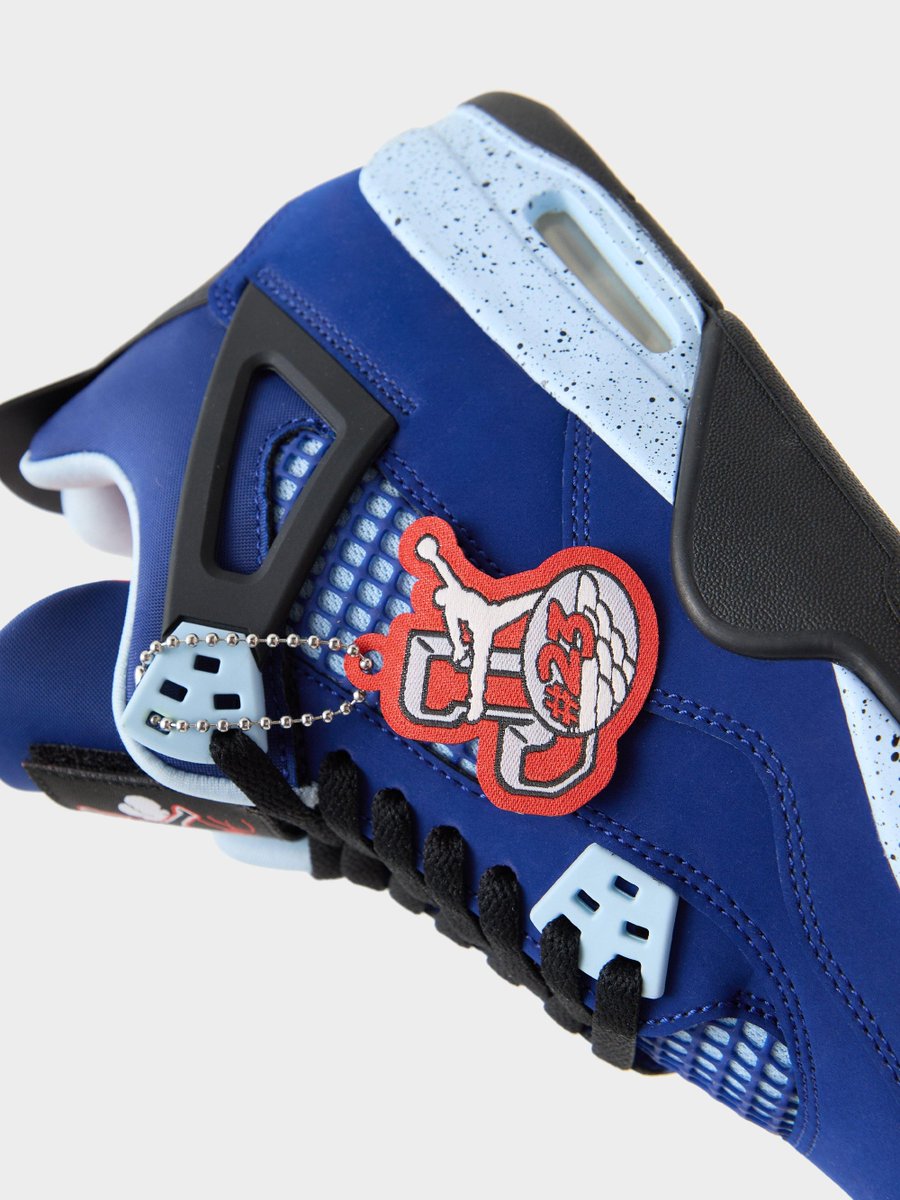 houseofheat's tweet photo. FIRST LOOK: Air Jordan 4 'Deep Royal Blue' 🫅💙

📅 Spring 2027 https://t.co/gxLbOH5NKG