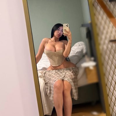 Dorathyky8f's tweet photo. Will you let me spend a night at your place if you knew I am a trans girl? https://t.co/HyNN1vKdRC