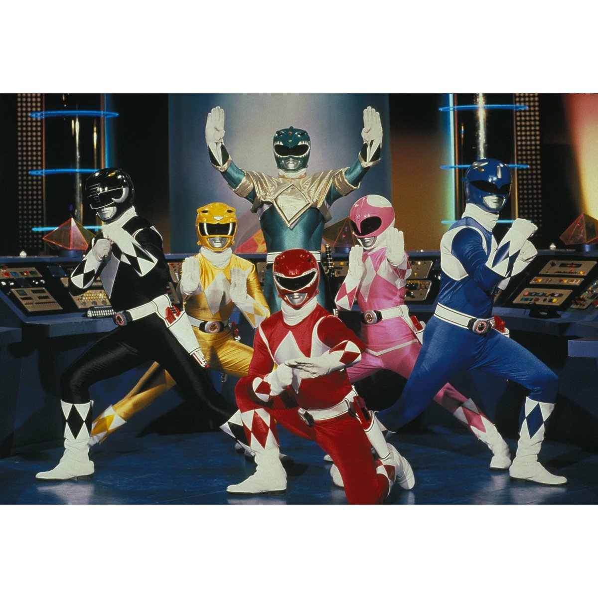 ASJAustin's tweet photo. Group Shot Set 📸 Three group 8x10s, each signed personally by me. $191.99 for all three, US shipping included (normally $240, save $48). Only on my store: https://t.co/18LvopcFkE https://t.co/L4BVXmrbEi