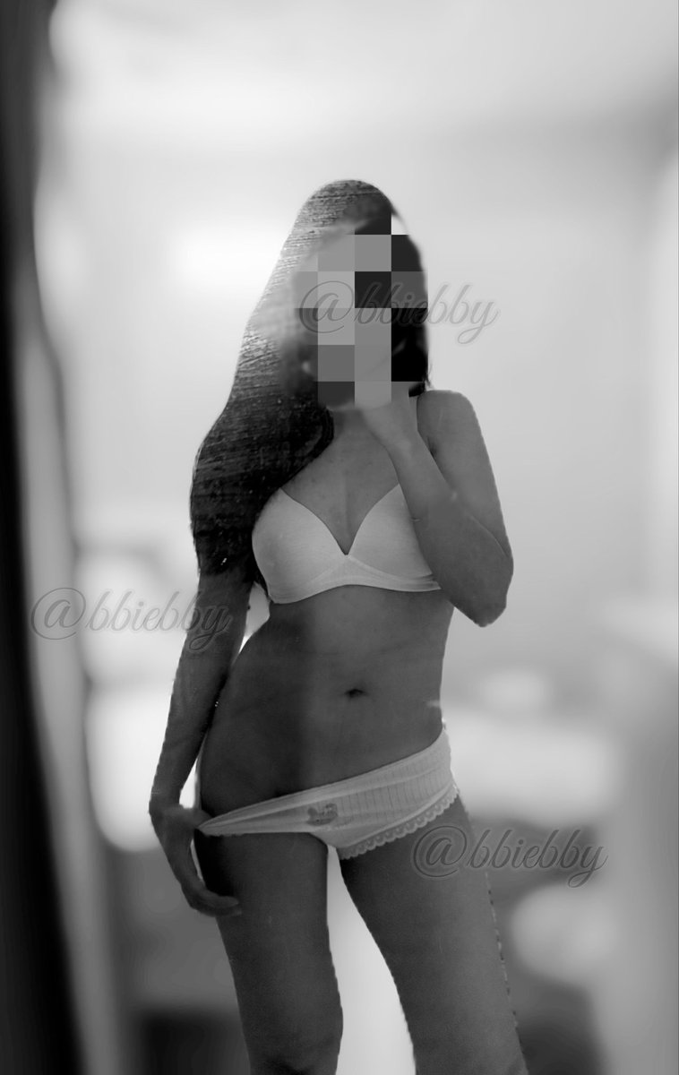 bbiebby's tweet photo. With or without 👙 ? https://t.co/QLmDFnapVq