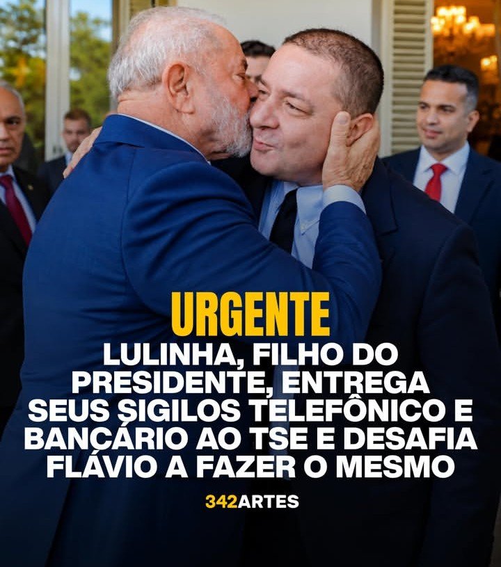 Crismorelo's tweet photo. O Lulinha abriu o sigilo e o miliciano Flávio vai abrir o sigilo dele também?? 

#FilhoDoLulaAbriuOSigiloFlavioArregou https://t.co/x6jT6KHpNA