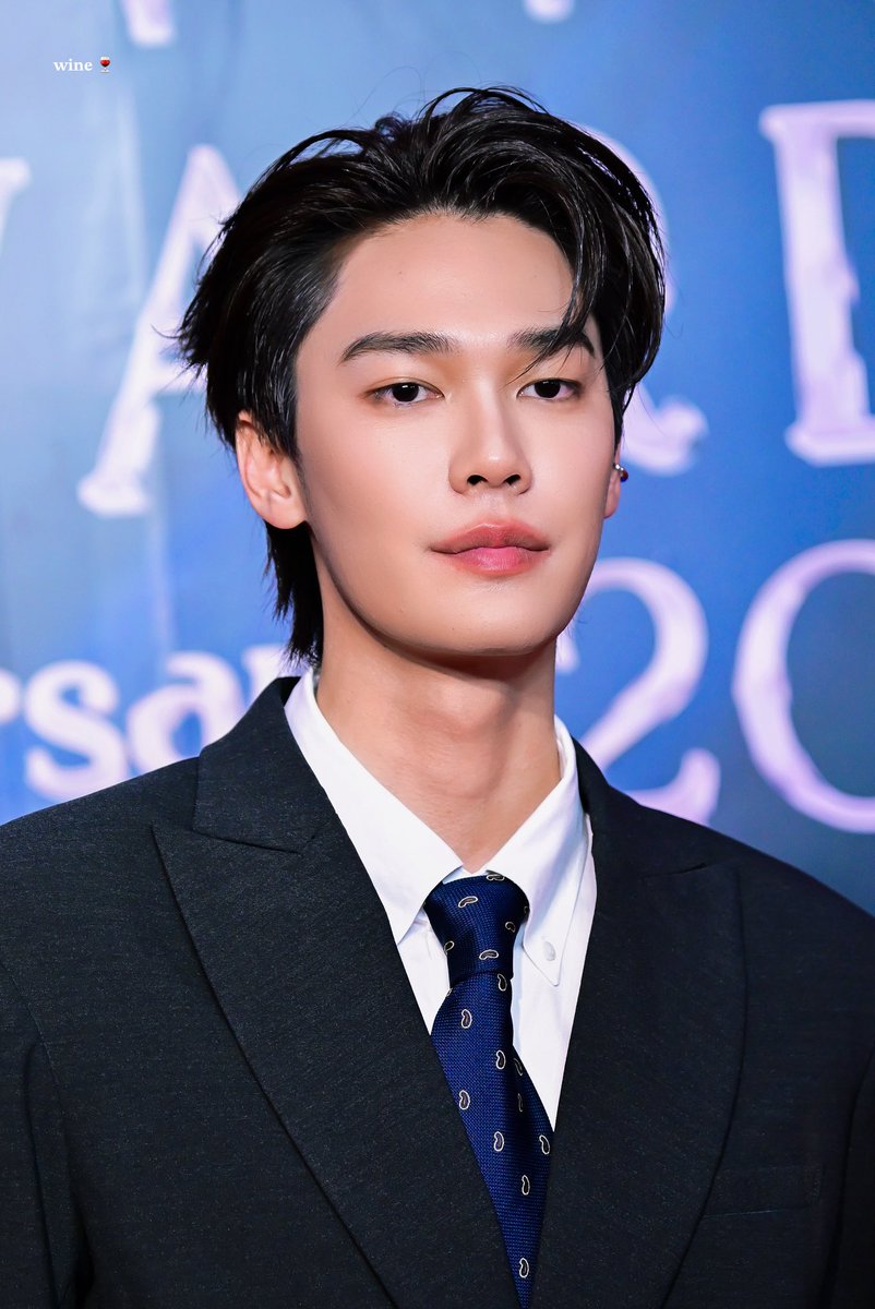 aperol_wine's tweet photo. แฝดสาม ㅠㅠ https://t.co/TRFegeNeCW
