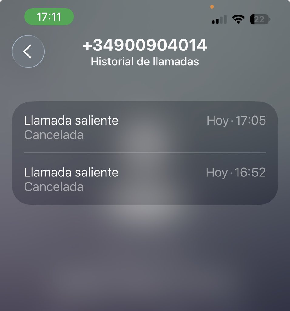 geeeeeeeenesis's tweet photo. @AXA tenéis un teléfono que cojáis la llamadas en la gestión de siniestros o hay que rezar un padre nuestro? https://t.co/zm9ctuLZr5