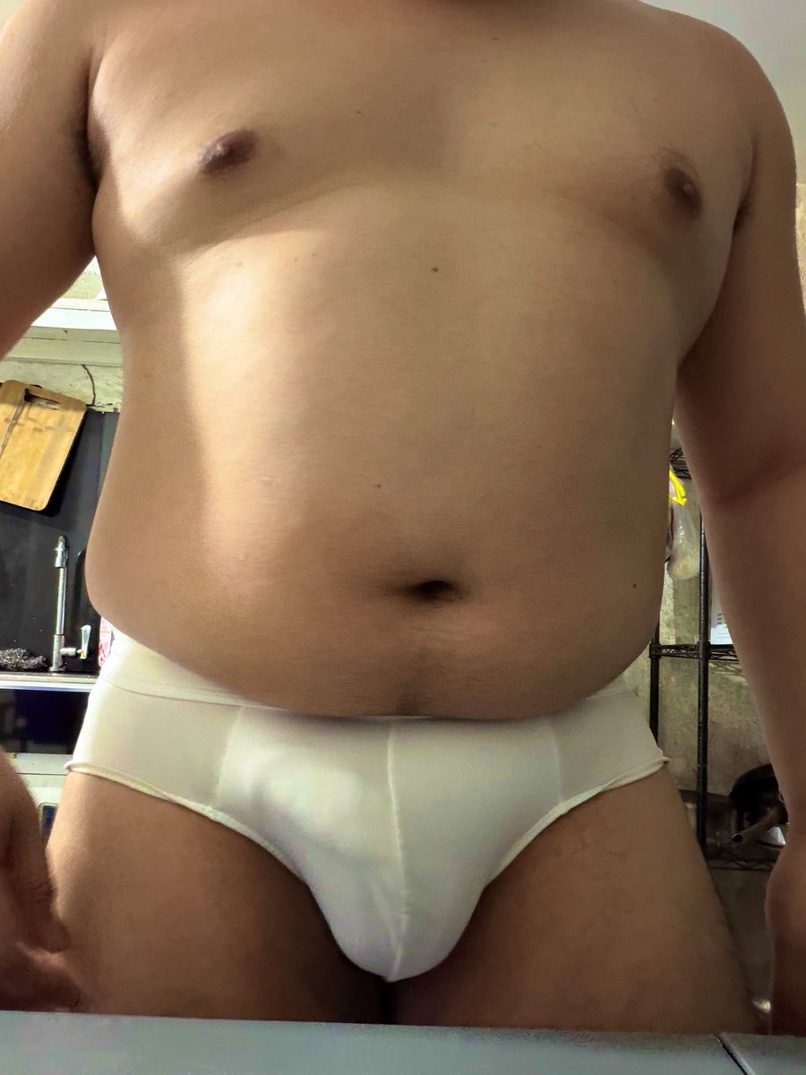 akosiharrry's tweet photo. Ano oras na? 😅

Hello Sir @DadSouthwoods pahubad ng brief ko. 😉 https://t.co/yHct0g56ru