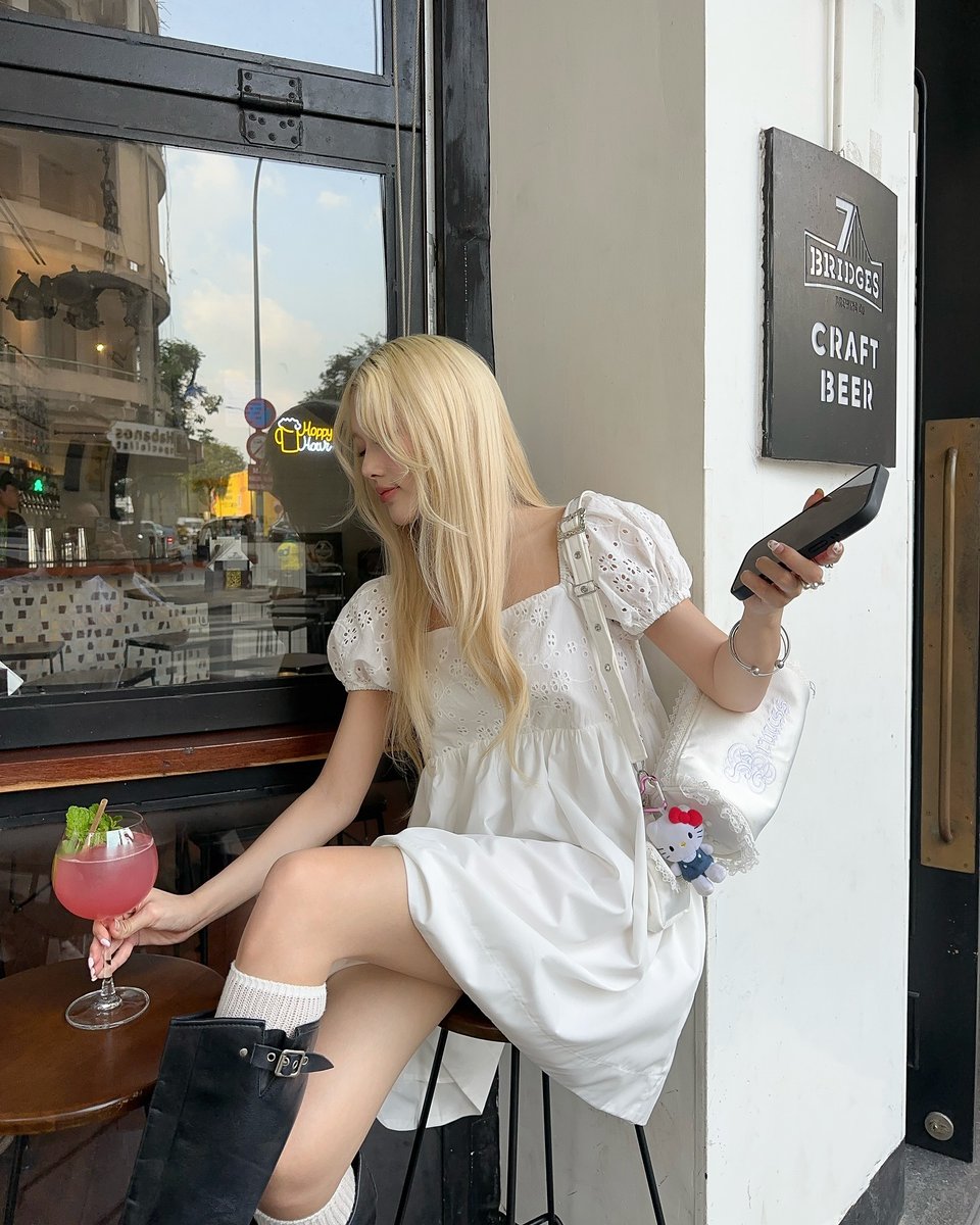 pasor12's tweet photo. 他の誰でもない、君にだけ私の心を奪われたみたい。 ☕
zAzG https://t.co/ZbaGIcZS1J