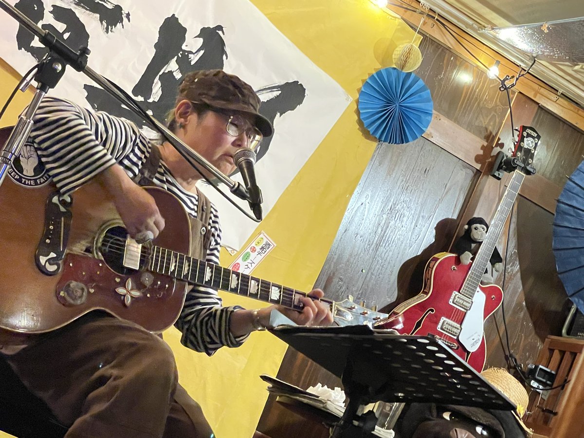 gorigorihouse's tweet photo. スナックごりようこ
ご来場ありがとうございます♪

姉様オリジナル曲沢山やてて最強でした🦍
NEWな奴らも旅立ちましたよ👍

次回は11/11水曜
要チェックですぜ📢

2026.10.20
#うつみようこ

HP https://t.co/94BwULCC79
#ごりごりハウス https://t.co/9NjgeZSJem