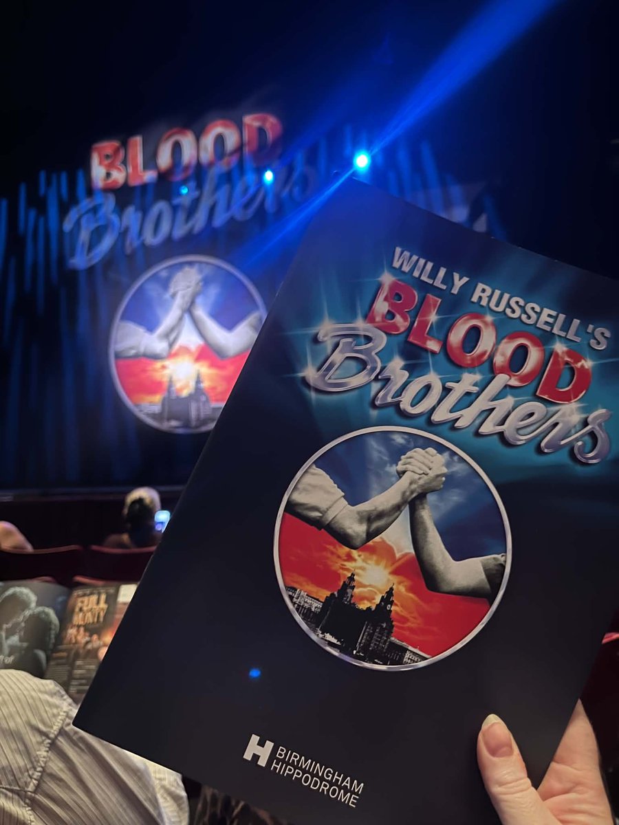 BrumHour's tweet photo. Press night for Blood Brothers which is at @brumhippodrome until 24th October.

Look out for #BrumHour's review tomorrow. #Birmingham 
📸 @FulltotheBrum https://t.co/B1mxJnn6fs