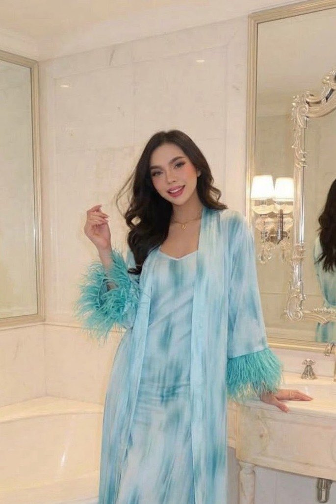 rrosefelt's tweet photo. #ladyboy_riyadh
#ladyboy_saudi
#ladyboy_both_in_Riyadh https://t.co/0tlhpMAwhD