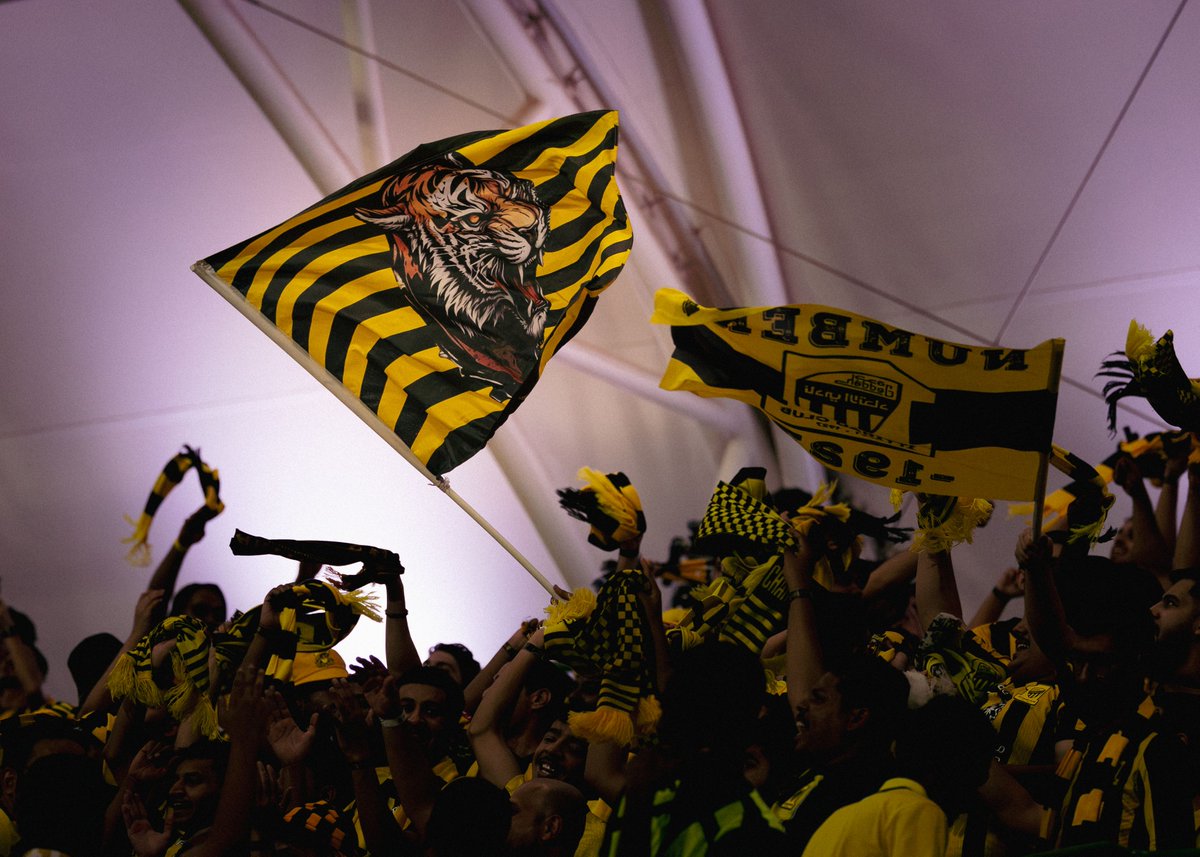 SPL's tweet photo. صوت @ittihad 🗣️🟡

#دوري_روشن_السعودي https://t.co/uoiS2Lc1Vm