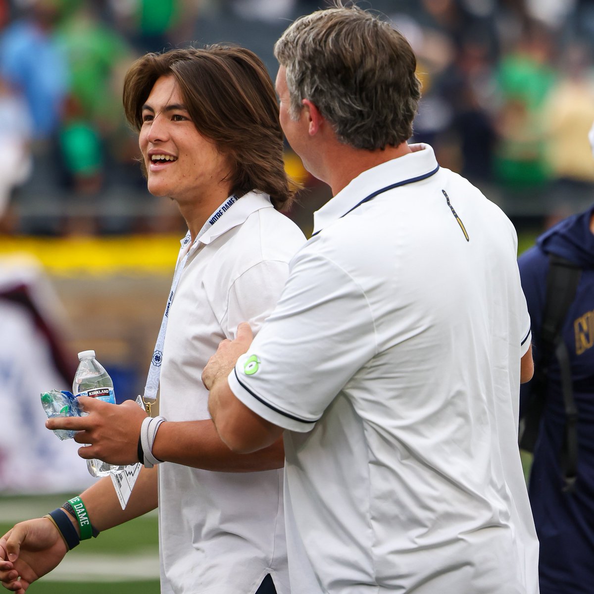 MikeTSinger's tweet photo. BYU quarterback Bear Bachmeier made a strong statement about his high school recruiting process with Notre Dame.

But what actually happened between he and the Fighting Irish?

I spoke with sources to piece the story together: https://t.co/7URXgUYBil https://t.co/qVLEvUFPtt
