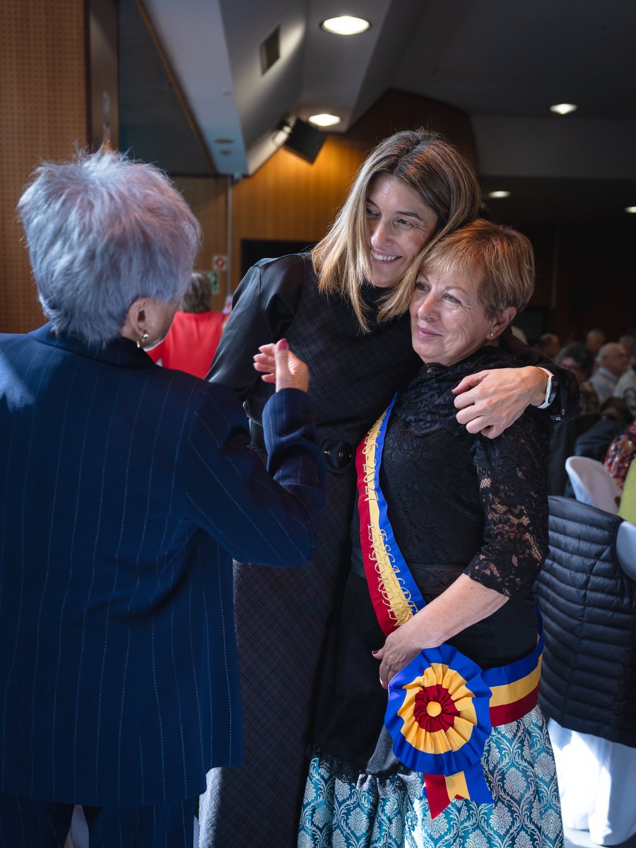 comuee's tweet photo. 🎉 Avui, els usuaris de la Llar de Jubilats han gaudit de la Festa Magna a la parròquia d’Encamp!

La consellera de Gent Gran, Maria Carriço, també hi ha volgut ser present per compartir aquesta jornada tan especial amb tots els assistents. 

#EscaldesEngordany #GentGran https://t.co/nERpsFhoY3