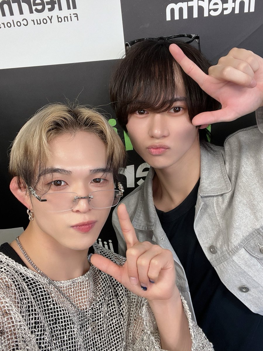 JH_J_Kid's tweet photo. 『Bring The Juice Radio』　ラジオ聞いて頂きありがとうございました👽📻✨
WANくーんありがとうございました！

宇宙人会⁉️
テレパシーが通じ合えて楽しかったし、嬉しかった
また遊びに行かせてください！🛸
是非ラジオの感想を #Juice897 つけて待ってます♪

#JuiceRecordings
#JAMHEADS #DefClass #LSTHOPE