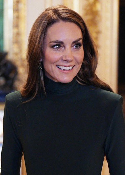altmansgirl's tweet photo. I can’t name one woman more beautiful than her #princesskate #princesscatherine #princessofwales https://t.co/NMopuxONbe