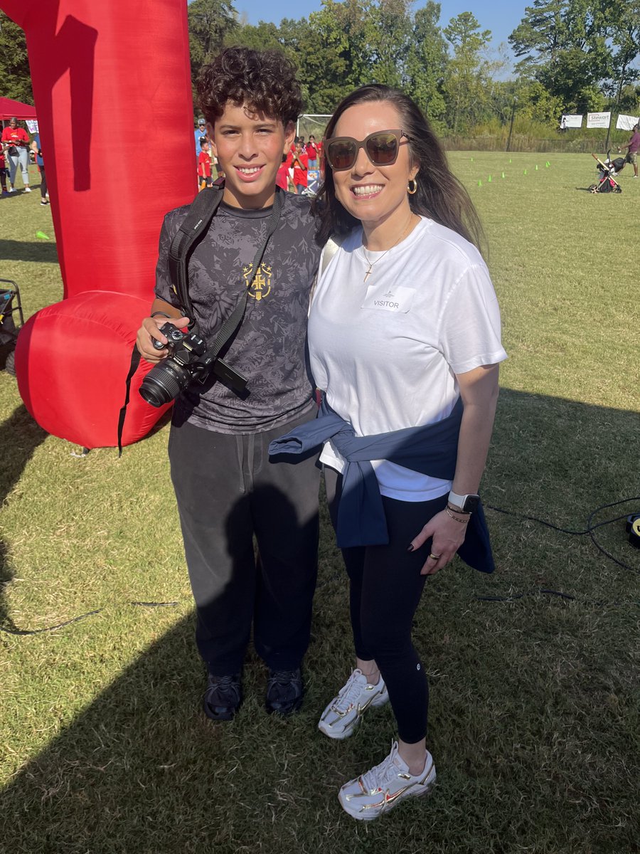 CMSboard's tweet photo. Board Member London was thrilled to join South Academy of International Languages (SAIL) for their Fun Run last week! 

Thank you to the parent organization for hosting such a high-energy fundraiser rooted in school spirit and positivity. #CMSProud https://t.co/k6iOc94Gm2