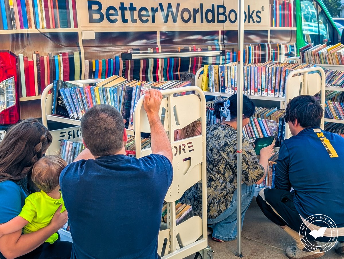 BWBooks's tweet photo. Literacy begins at a young age, so being able to donate these books to children who will appreciate them the most helps us promote the pursuit of knowledge! 🤩📚

Let us know if you'd like to see a bookmobile near you!

 #LiteracyMatters #KnowledgeIsPower #PromoteReading #PursuitOfKnowledge #ReadingCommunity
