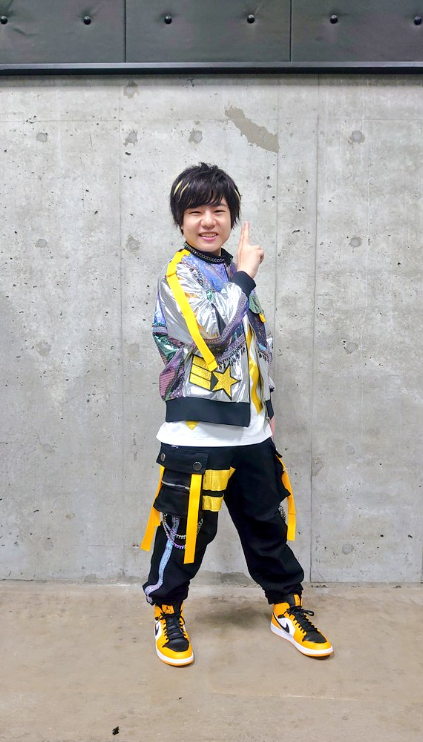 mpregsakuma's tweet photo. hes 2 apples tall https://t.co/wVEIc5kMNg