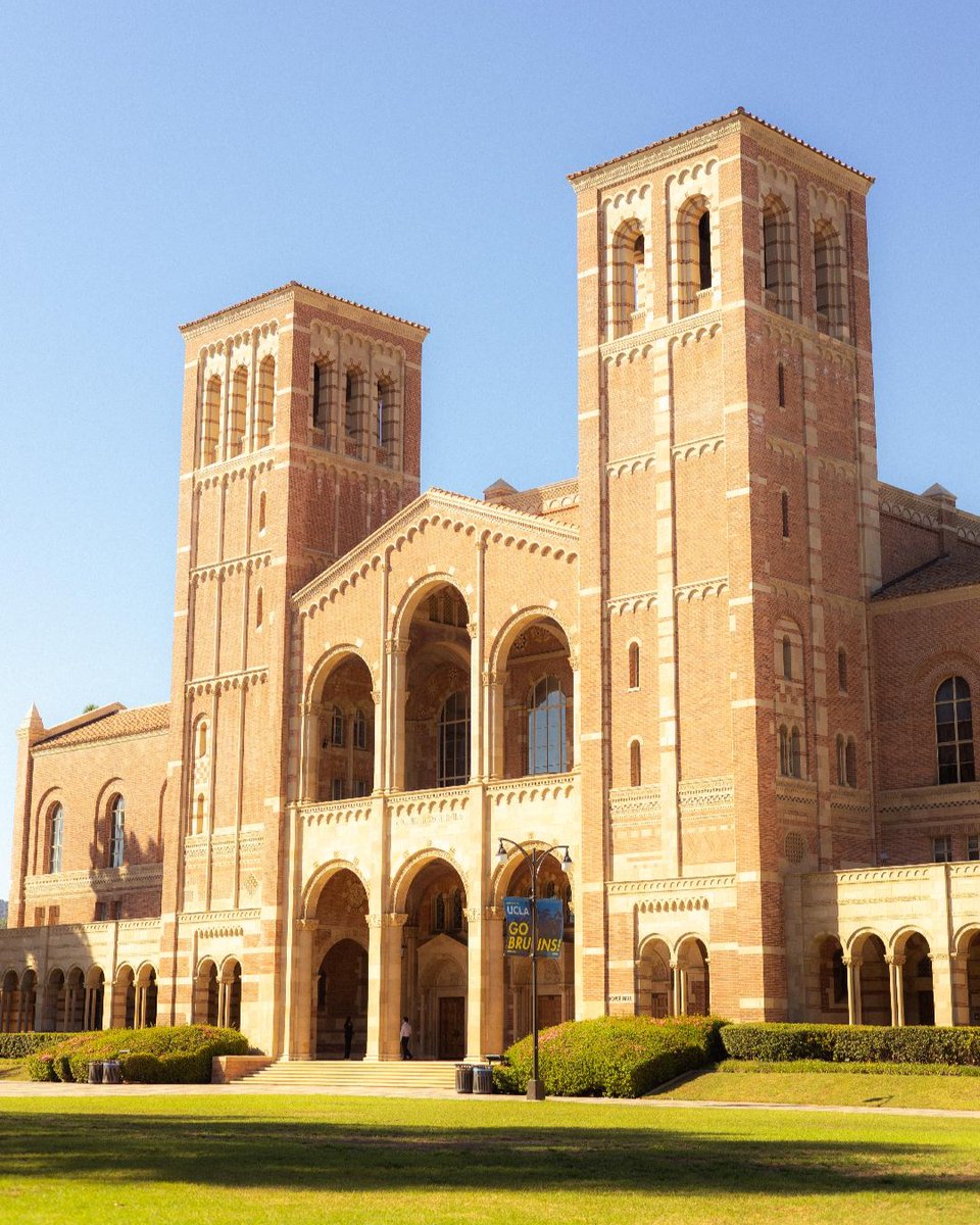 UCLA's tweet photo. Picture perfect.

📸: jaydengraa on Instagram https://t.co/krp7r0TTrG