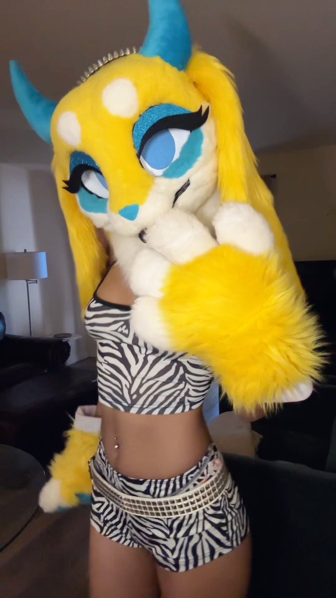 ilovestarpaws's tweet photo. do you like zebra cakes? https://t.co/AbkI5AvVnQ