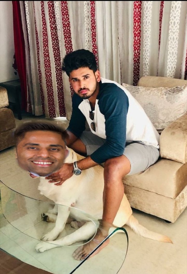 Saurav_shreyas's tweet photo. Kallu Surya Kumar's PR is
everywhere, but let's look at his
actual numbers!

2024: 18 innings l429 runsl Avg 26
2025: 19 innings 218 runsl Avg 13
just 8 fifties across three long years, yet the comeback dreams and pr 😡 https://t.co/l1l9H46WKb
