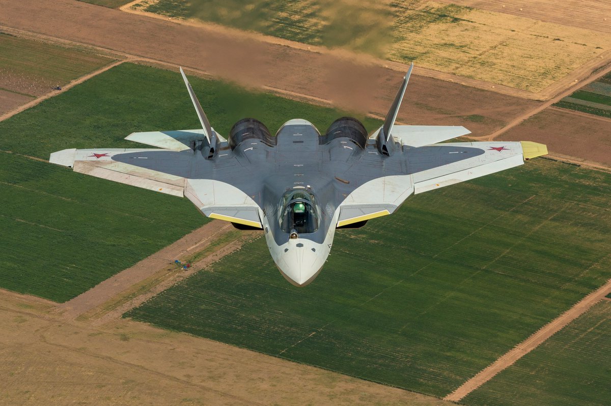 TakumiGrypr's tweet photo. @LycanTherian @Dunkmate @TherionLycon @Nightwing7889 It’s a SU-57 dumbass https://t.co/ZMthNxn4vp