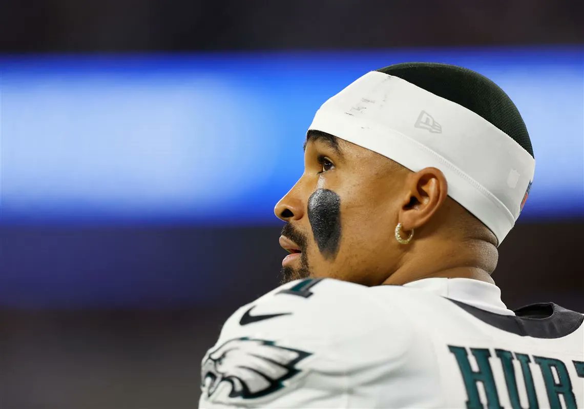 JoePompliano's tweet photo. I spent the last 24 hours digging into Jalen Hurts' injury.

The TLDR is that several players have returned from similar injuries, but if Hurts misses significant time or is forced to retire, we could see a nine-figure lawsuit.

READ MORE: https://t.co/v2xAPjS4Jg https://t.co/qBCO0mIRqX