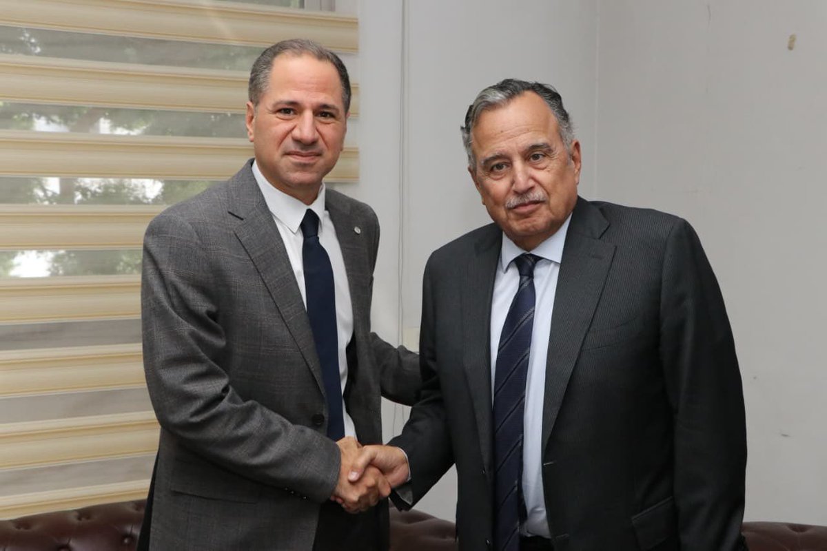 samygemayel's tweet photo. لقاء الأمين العام لجامعة الدول العربية نبيل فهمي وجرى البحث في المستجدات السياسية على الساحتين اللبنانية والعربية في ضوء التحديات المتزايدة التي تواجه لبنان والمنطقة وانعكاساتها على الاستقرار السياسي والأمني والاقتصادي. https://t.co/hxYsK2qfKe