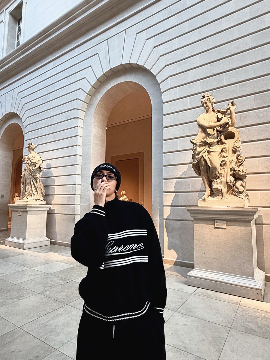 Bossckm_'s tweet photo. Life is short, Art is long.🏛️

#BOSSCKM https://t.co/qztCBGJCXo