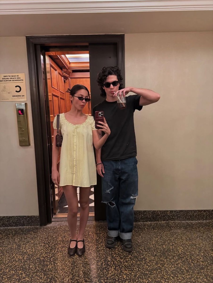 vampireroty tweet picture