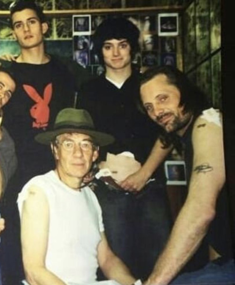 sepulchralbat's tweet photo. viggo looking all rough and masculine and then mister fagggot bloom https://t.co/8h1rKEhRlT