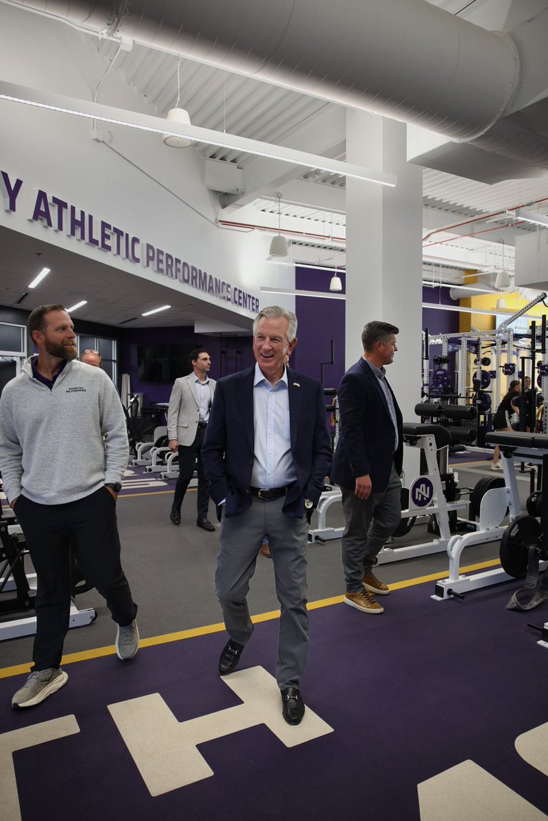 CoachForGov's tweet photo. Enjoyed visiting the brand-new football stadium and training facility at UNA. Thanks to AD Josh Looney and Coach Dearmon for showing me around. https://t.co/x42unK96ZU