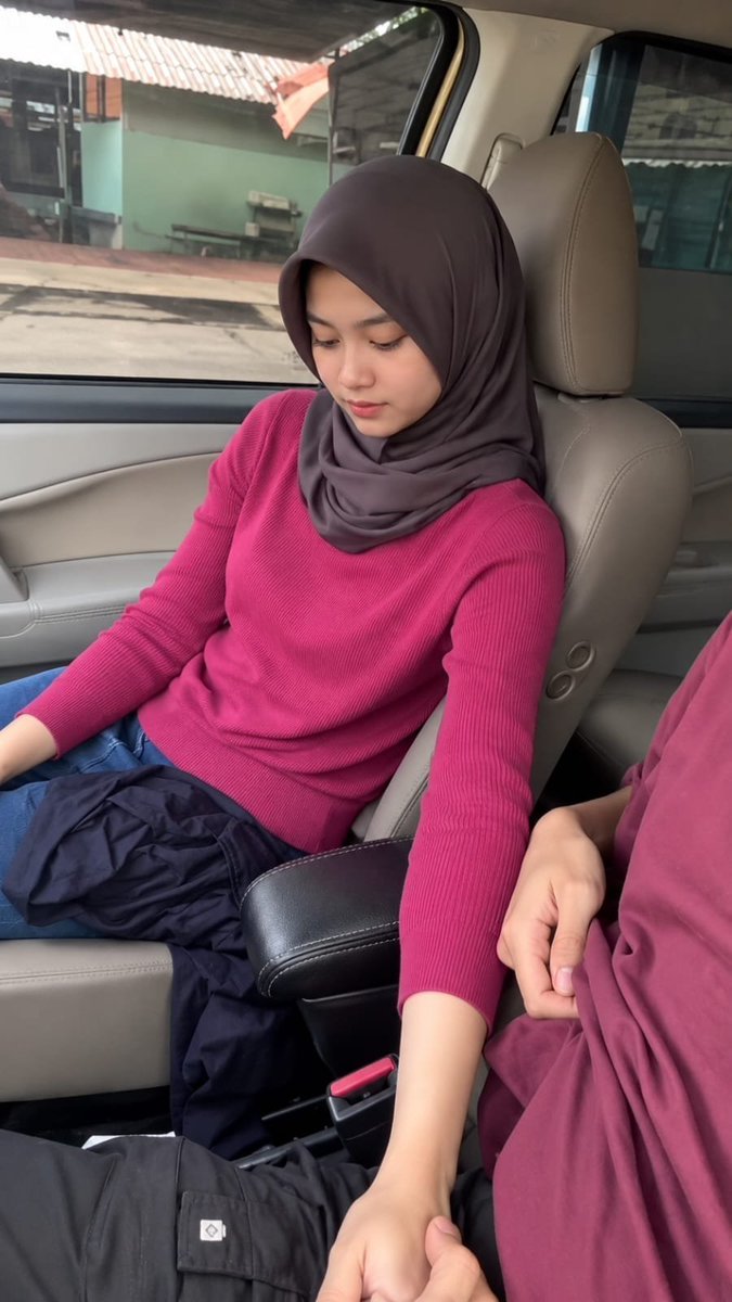 christy98vs4's tweet photo. boleh jugak di mobil
https://t.co/K2QwlXNLsQ https://t.co/LtSeTKGmiN