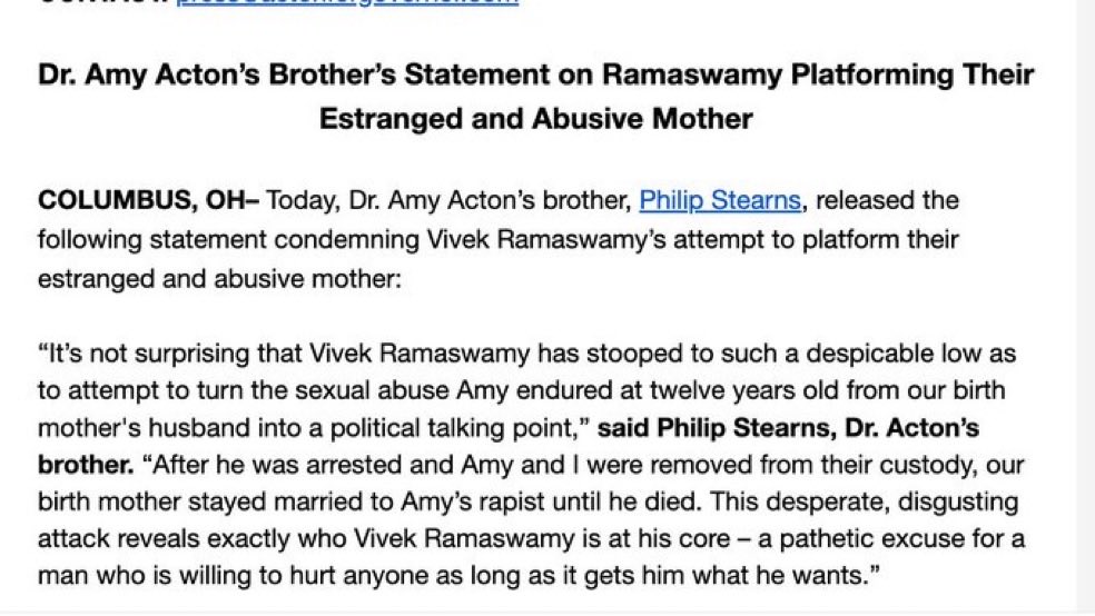Jax0900's tweet photo. @DonaldJTrumpJr Who’s going to tell @DonaldJTrumpJr that someone should have vetted momma’s story. https://t.co/crIXPKABtp