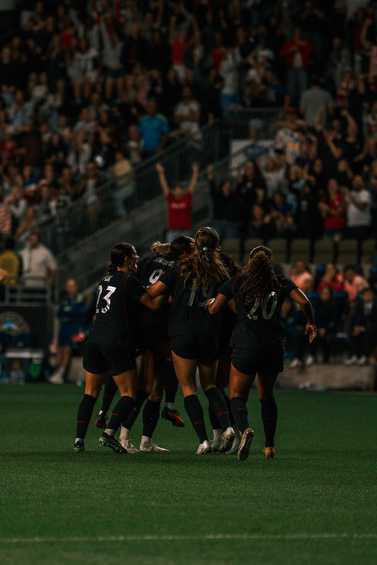 PHLUnionNation's tweet photo. ๐ธNEW PHOTOSโผ๏ธ
@ItsWesShepherd - โ10/13: USWNT vs Spainโ
โฝ๏ธAll the latest #PHLSportsNation photos from the recent friendly match between the #USWNT vs Spain ๐บ๐ธ๐ช๐ธ
#PHLSNย | #OneNationOneTeam
๐ https://t.co/I8N7LVKWmL https://t.co/9LEjFcgxGR