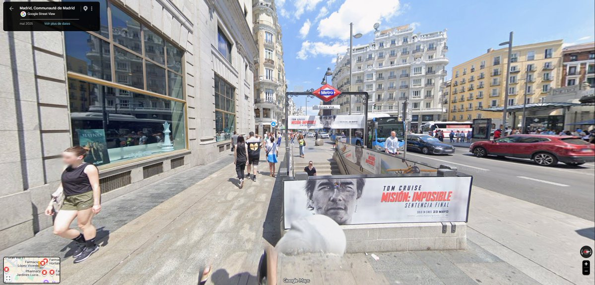 GoolbaOff's tweet photo. I'm French. We protest for a more affordable life,
People like those here are spreading fake news with the aim of fueling the rise of the far right. This video was filmed in Madrid, not in France. This is OUR fight, not yours. Keep your despicable conspiracy theories to yourself. https://t.co/Z1AQ60lBoq