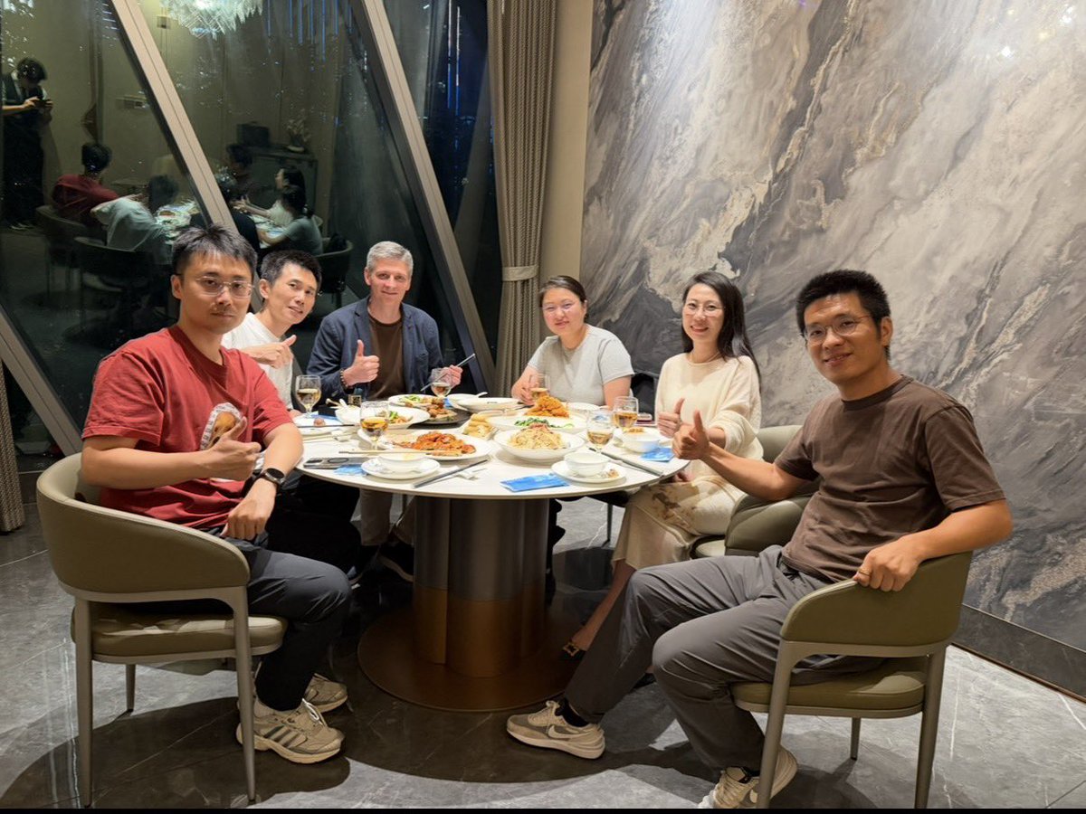 DrPengShen's tweet photo. Today, a friend from the metaverse dropped by our Shenzhen office.
Hosted Artur Sychov (@ASychov), founder & CEO of @SomniumSpace, at Waterdrop's Shenzhen office. He's been building in VR for years — a virtual world platform, plus a high-end VR headset now in mass production. He and the VR1 made the cover of WIRED.
Software, hardware, manufacturing — each is hard on its own. Moving all three forward takes patience and execution. He's also an investor in several meaningful deep-tech companies.
I showed him around Waterdrop and gifted him a Comu Action Pro to test with a maker's eye. We talked insurance markets in China and Europe, and where AI and VR are heading. He shared his founder journey, and what it's like running a factory in Europe.
One detail stuck with me: after formal QC, he personally inspects every headset again before it ships — and puts his own photo on it.
His reputation ships in every box.
A team always sees where its founder spends time. When a founder straps on every headset before a customer ever does, that tells the whole team what kind of product is worth shipping.
Some build virtual worlds. Others protect real lives. Same mission: bringing technology closer to people.
Glad to know a builder this serious about product. Next stop: InnoX Academy, Shenzhen. 😄
